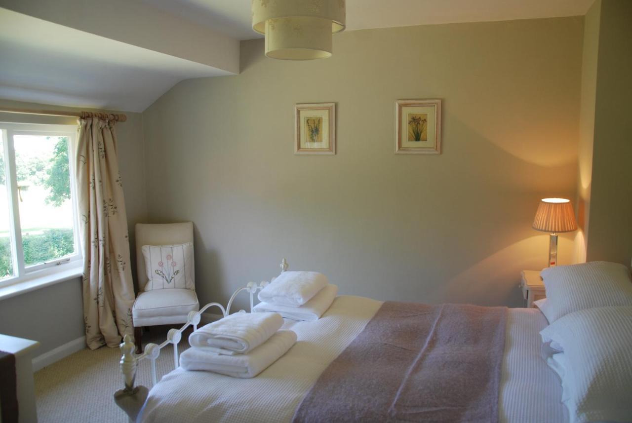 Snaffles Villa Royal Tunbridge Wells Exterior foto
